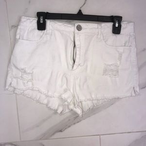 White ripped short